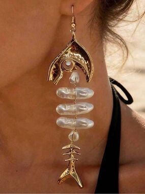 Boho Gold Fishbone Dangle Earrings with Pearl Accents – Statement Earrings